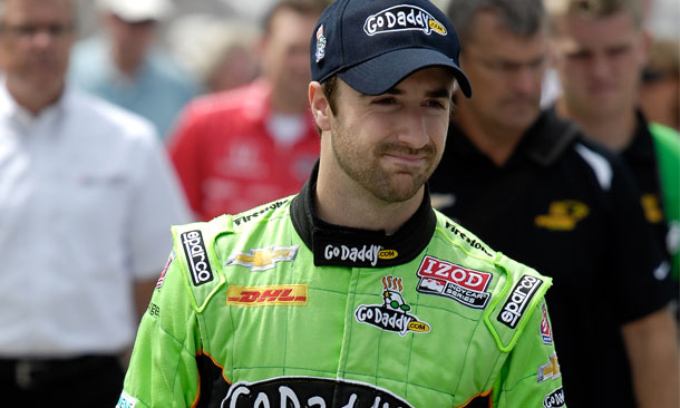 Hinchcliffe Secures First Podium Finish at Long Beach