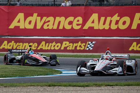 Will Power and Robert Wickens battle for the lead in 2018.