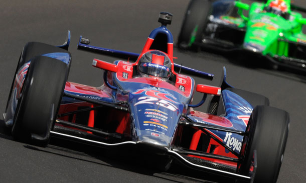 Marco Andretti leads James Hinchcliffe