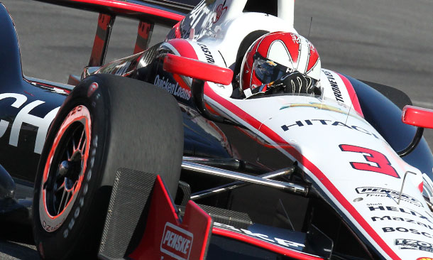 Helio Castroneves tops Heat Race Qualifying Session