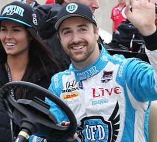 James Hinchcliffe diagnosed with concussion, will need to be re-evaluated before being cleared to drive