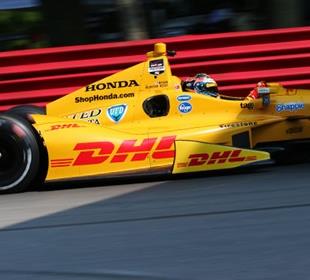 Hunter-Reay is quickest in session preceding quals
