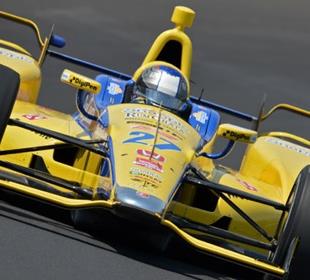 Andretti and Pedrosa share track in exhibition