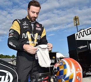 Hinchcliffe's return: 'I am never coming in. Ever'