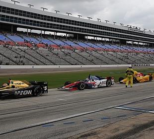 Firestone 600 postponed after 71 laps, will resume on Aug. 27