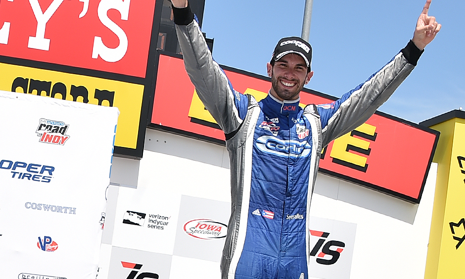 Serralles makes late pass to win Indy Lights race at Iowa