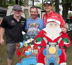 Rahal, Daly help Mid-Ohio campers celebrate ‘Christmas in July’