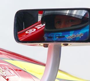 Rear View Mirror: Contact puts dent in title hopes for Dixon, Castroneves