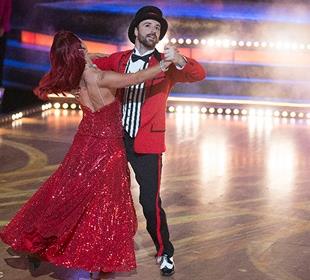 Hinchcliffe expects emotional night on 'Dancing with the Stars'