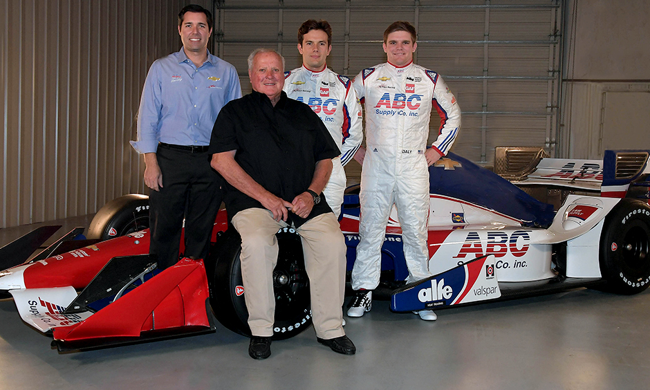 Notes: AJ Foyt Racing makes switch to Chevrolet official