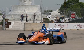 Thumbnail for Past Detroit winners head opening practice chart
