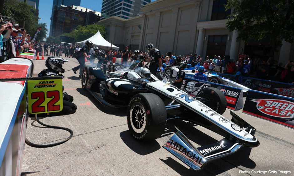 Indy cars light up Fort Worth with pit stop challenge