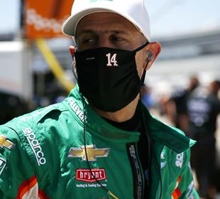 Kanaan’s Countdown Continues with Twice the Fun at Fast, Frantic Iowa Short Track
