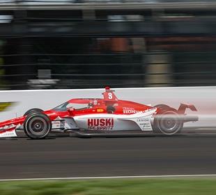 Ericsson Speediest in Pack, Alone as ‘Fast Friday’ Approaches
