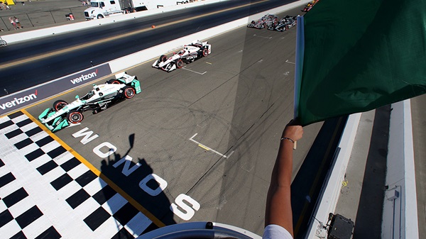 2013 GoPro Indy Grand Prix of Sonoma, Green flag! Pole sitt…