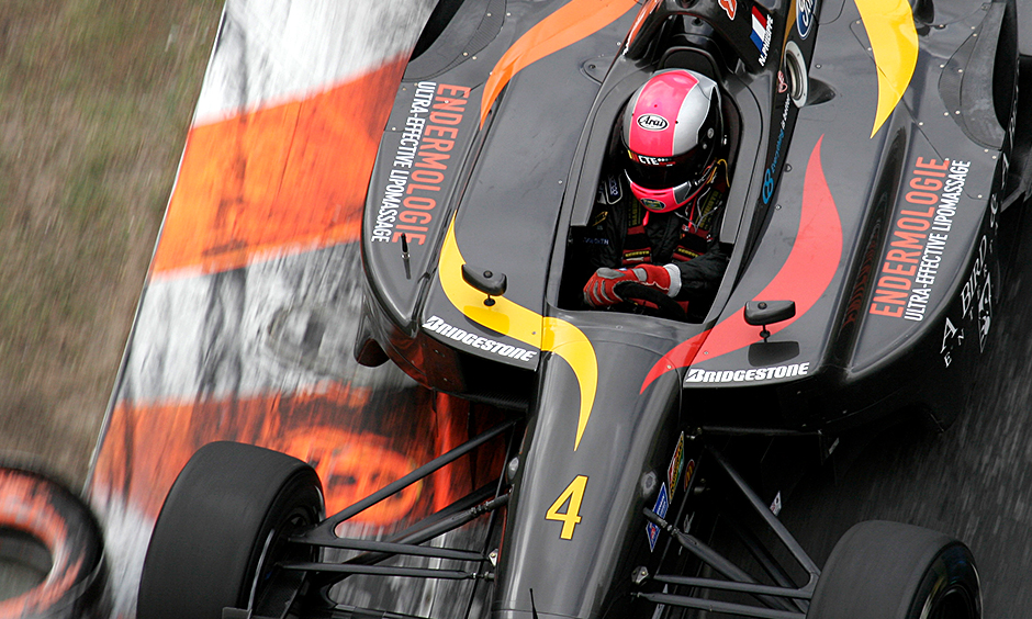 Onehit wonders Philippe wins at Surfers Paradise in 2006